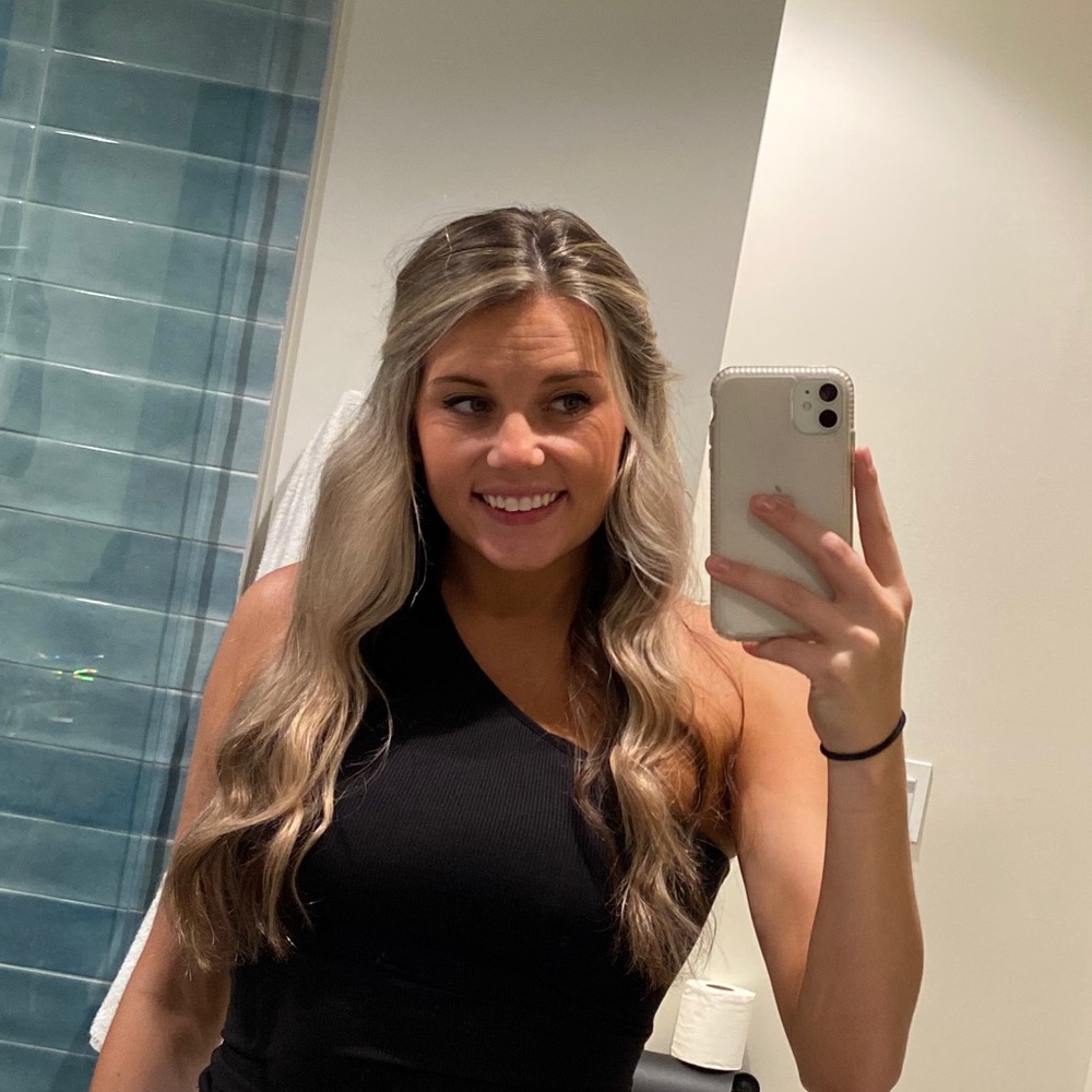 Meet your Posher, Daylee